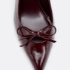 Absatzschuhe mit Schleife