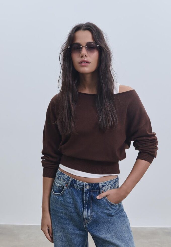 Asymmetrischer Strickpullover