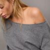 Asymmetrischer Strickpullover