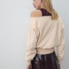 Asymmetrischer Strickpullover