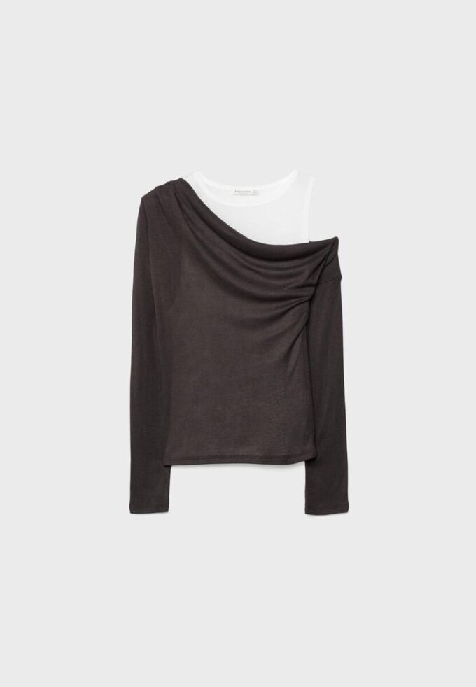 Asymmetrisches Doppel-T-Shirt Asymmetrisches Doppel-T-Shirt
