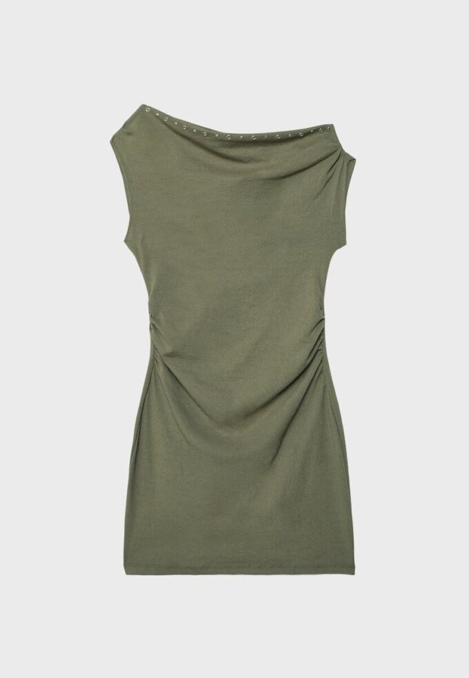 Asymmetrisches Minikleid mit Nieten