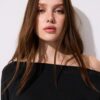 Asymmetrisches T-Shirt aus Modal Asymmetrisches T-Shirt aus Modal