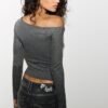 Asymmetrisches T-Shirt mit gerafftem Detail