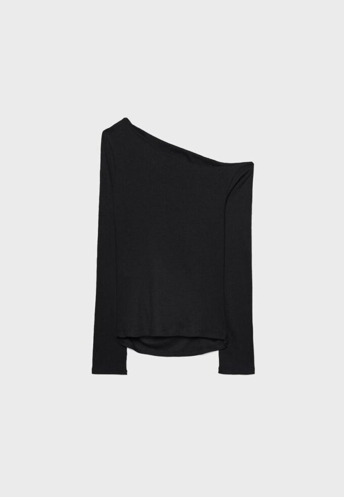Asymmetrisches T-Shirt mit gerafftem Detail Asymmetrisches T-Shirt mit gerafftem Detail