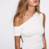 Asymmetrisches T-Shirt mit Knöpfen