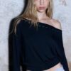 Asymmetrisches T-Shirt mit Nieten
