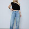 Asymmetrisches T-Shirt mit Nieten
