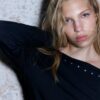 Asymmetrisches T-Shirt mit Nieten