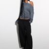 Asymmetrisches T-Shirt mit Nieten