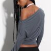 Asymmetrisches T-Shirt mit Nieten
