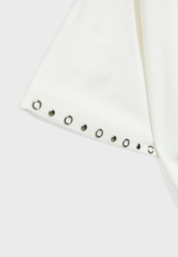 Asymmetrisches T-Shirt mit Nieten