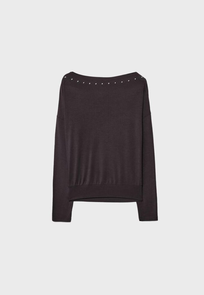 Asymmetrisches T-Shirt mit Nieten