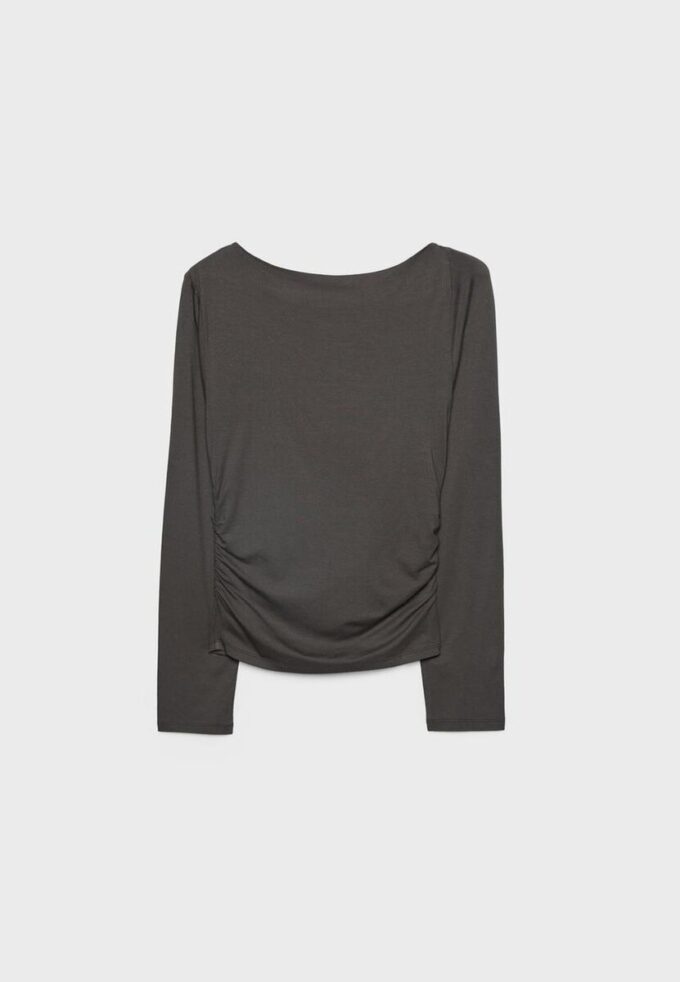 Asymmetrisches T-Shirt mit Ösen
