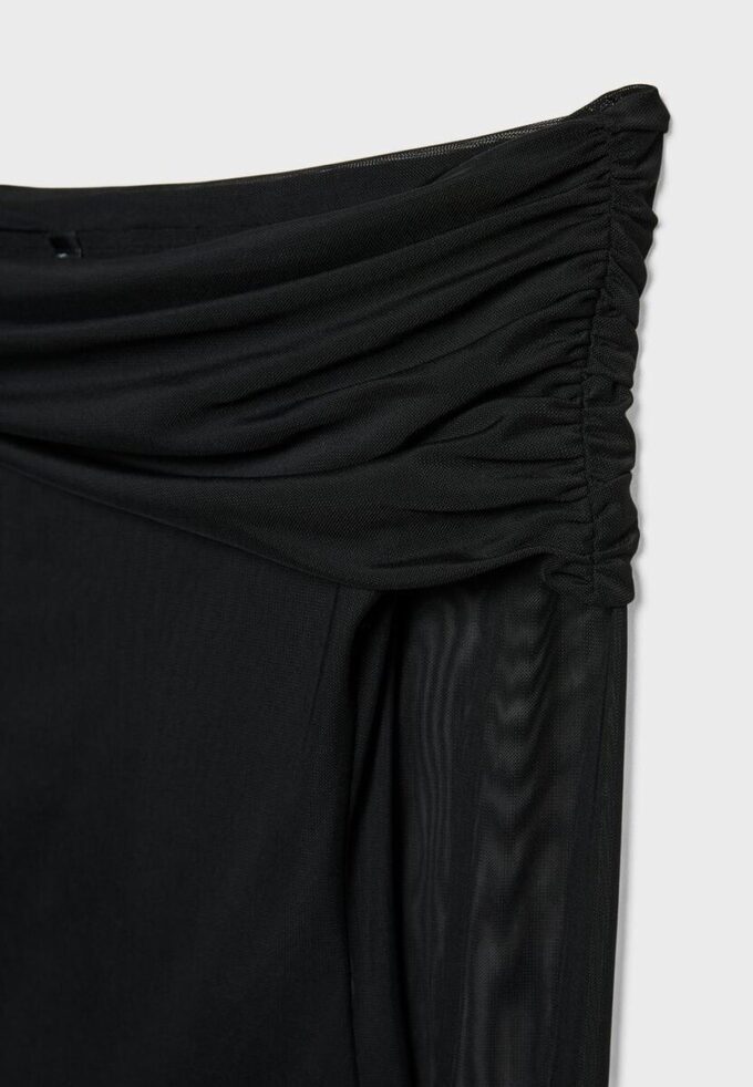 Asymmetrisches Tüll-T-Shirt