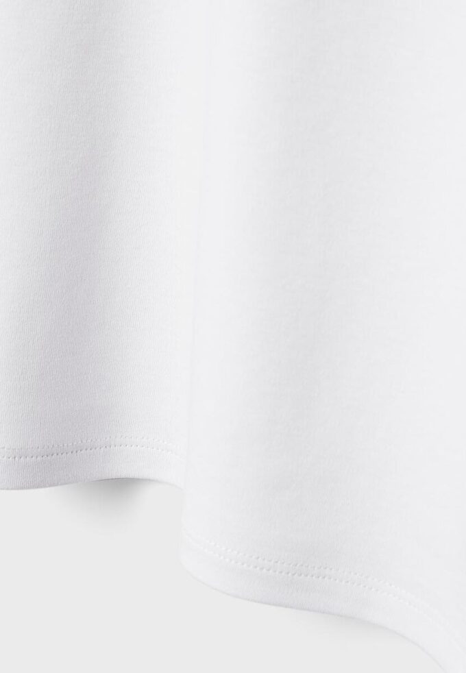 B06 Basics T-Shirt mit überschnittenen Schultern