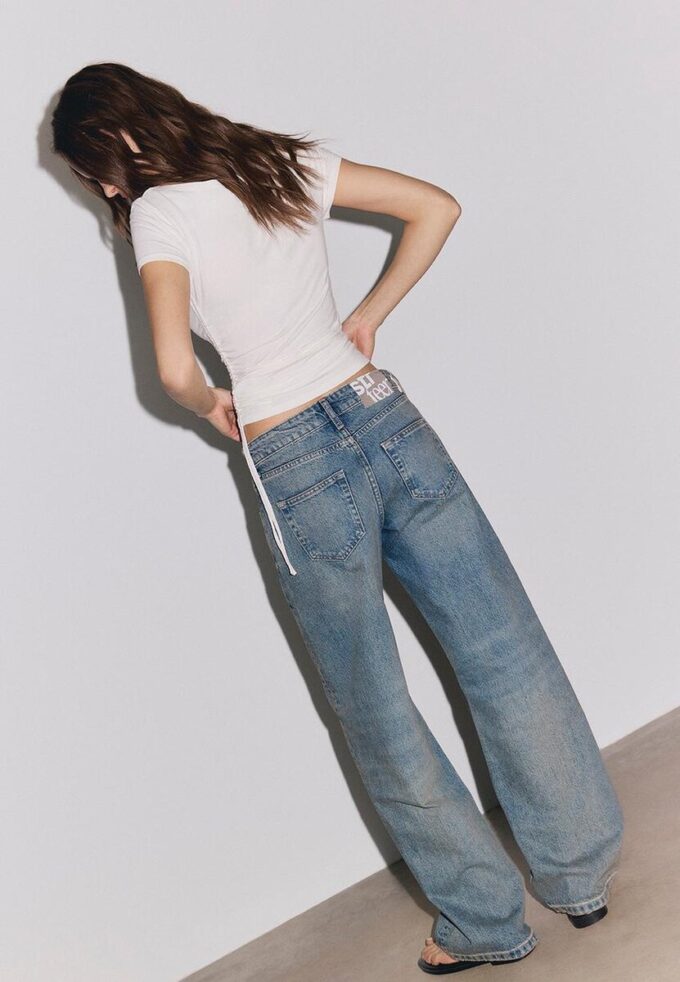 Baggy-Jeans mit mittlerer Leibhöhe
