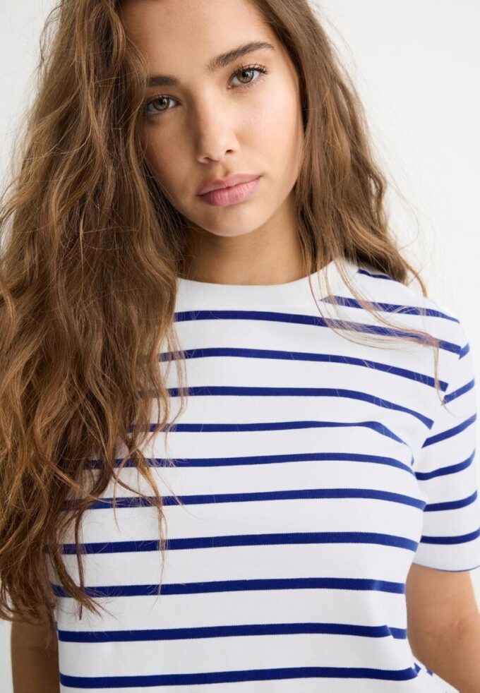 Basics Heavyweight gestreiftes T-Shirt in Regular Fit