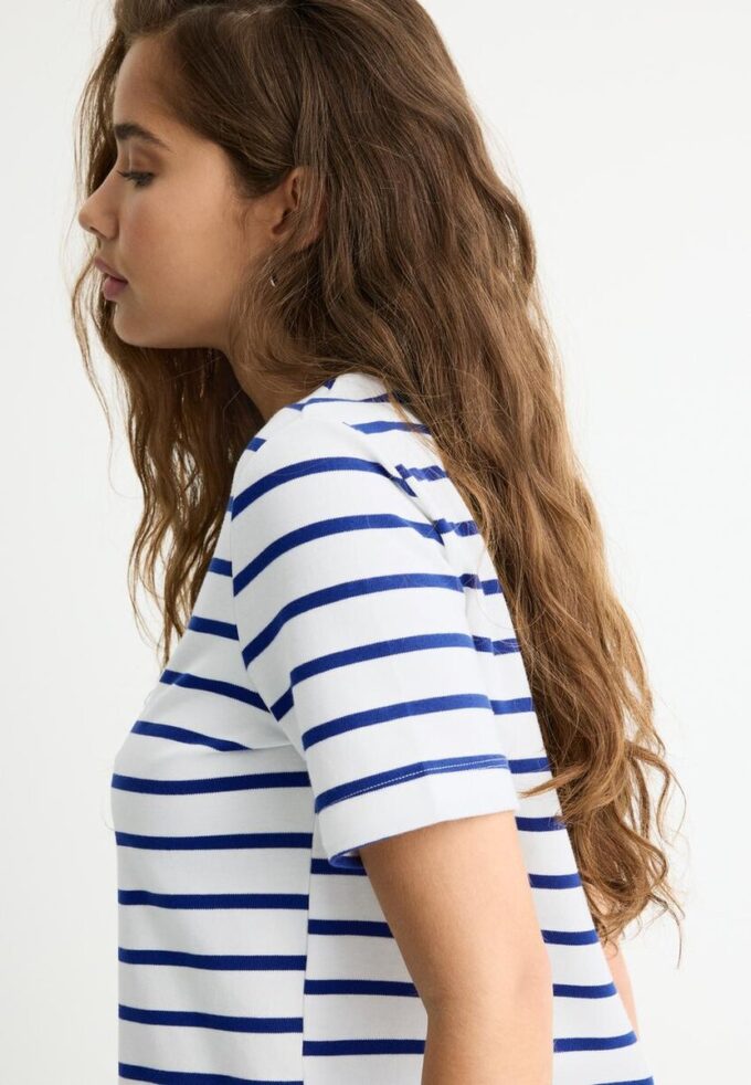 Basics Heavyweight gestreiftes T-Shirt in Regular Fit
