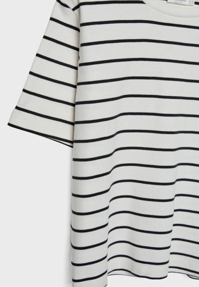 Basics Heavyweight gestreiftes T-Shirt in Regular Fit