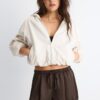 Basics-Kapuzenjacke aus Nylon Basics-Kapuzenjacke aus Nylon
