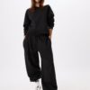 Basics-Sweatshirt mit schulterfreiem Ausschnitt Basics-Sweatshirt mit schulterfreiem Ausschnitt