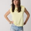 Basics-T-Shirt mit gepolsterten Schultern Basics-T-Shirt mit gepolsterten Schultern