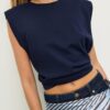 Basics-T-Shirt mit gepolsterten Schultern Basics-T-Shirt mit gepolsterten Schultern