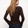 Basics-T-Shirt mit Glockenärmeln