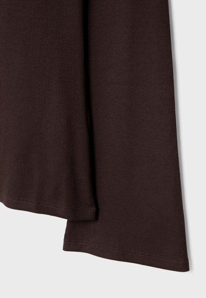 Basics-T-Shirt mit Glockenärmeln