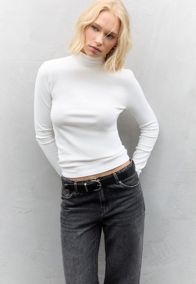 Basics T-Shirt mit hohem Kragen Basics T-Shirt mit hohem Kragen