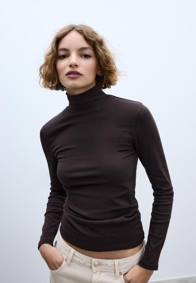 Basics T-Shirt mit hohem Kragen Basics T-Shirt mit hohem Kragen