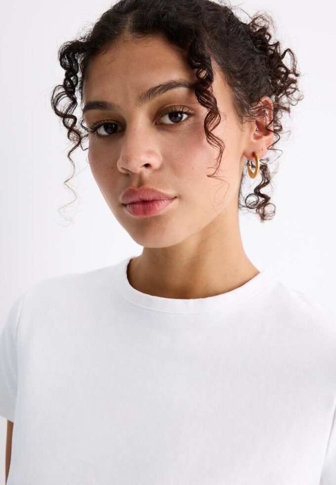 Basics-T-Shirt mit normaler Passform und Soft Touch-Gefühl Basics-T-Shirt mit normaler Passform und Soft Touch-Gefühl