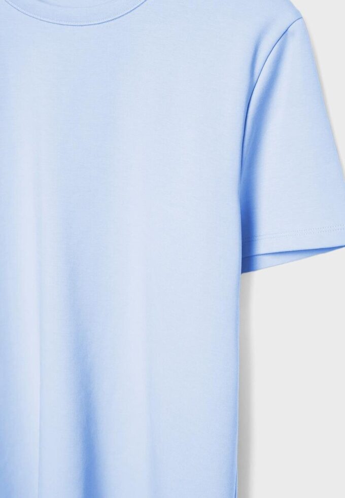 Basics-T-Shirt mit normaler Passform und Soft Touch-Gefühl Basics-T-Shirt mit normaler Passform und Soft Touch-Gefühl