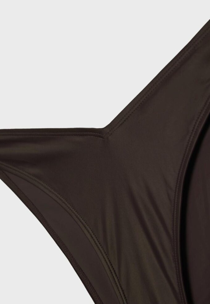 Basics-Version des brasilianischen Bikini-Slips aus Satin