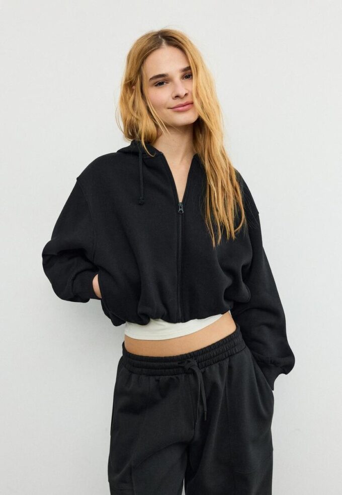 Bedrucktes Bomber-Sweatshirt mit Kapuze Bedrucktes Bomber-Sweatshirt mit Kapuze