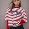 Bedrucktes, gestreiftes Kurzarm-T-Shirt Bedrucktes, gestreiftes Kurzarm-T-Shirt