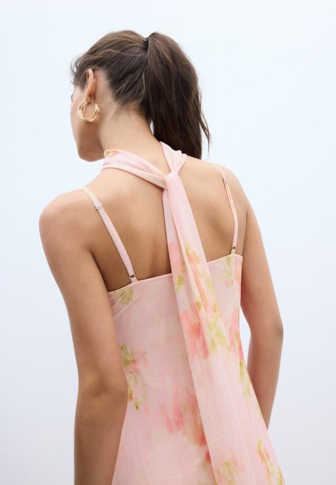 Bedrucktes Midi-Kleid aus Tüll mit Schal Bedrucktes Midi-Kleid aus Tüll mit Schal