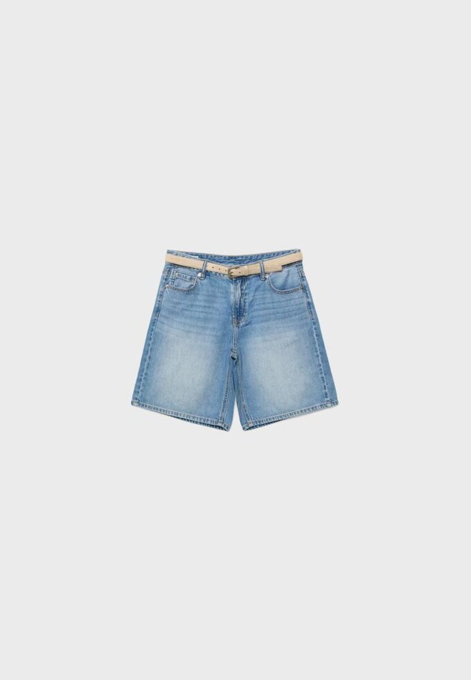 Bermudashorts aus Denim mit Gürtel Bermudashorts aus Denim mit Gürtel