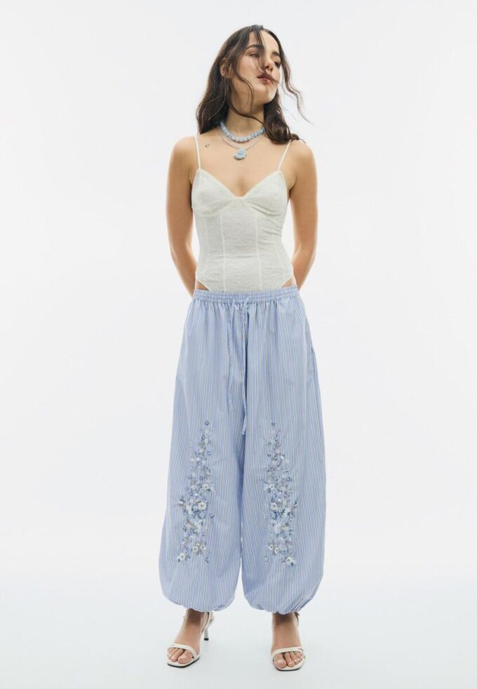 Bestickte Ballonhose Bestickte Ballonhose