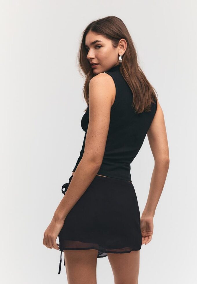 Bestickter Wickel-Mini-Skort Bestickter Wickel-Mini-Skort