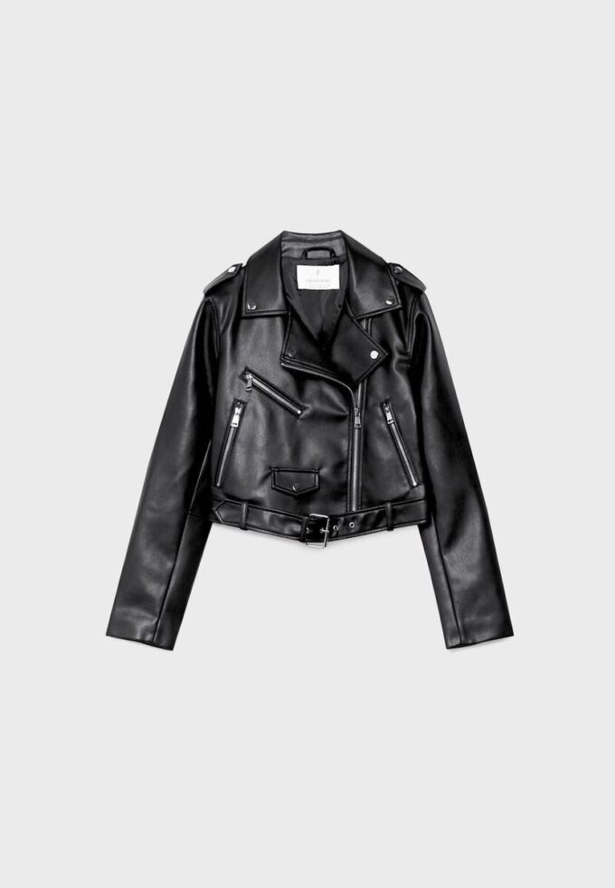 Bikerjacke aus Kunstleder mit Gürtel Bikerjacke aus Kunstleder mit Gürtel