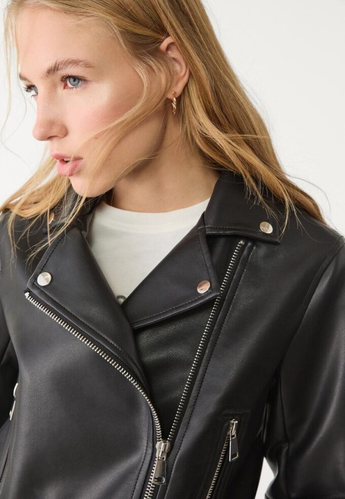 Bikerjacke in Lederoptik Bikerjacke in Lederoptik