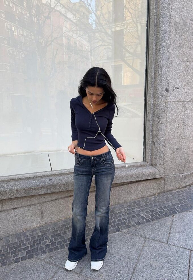 Bluse mit Knöpfen Bluse mit Knöpfen