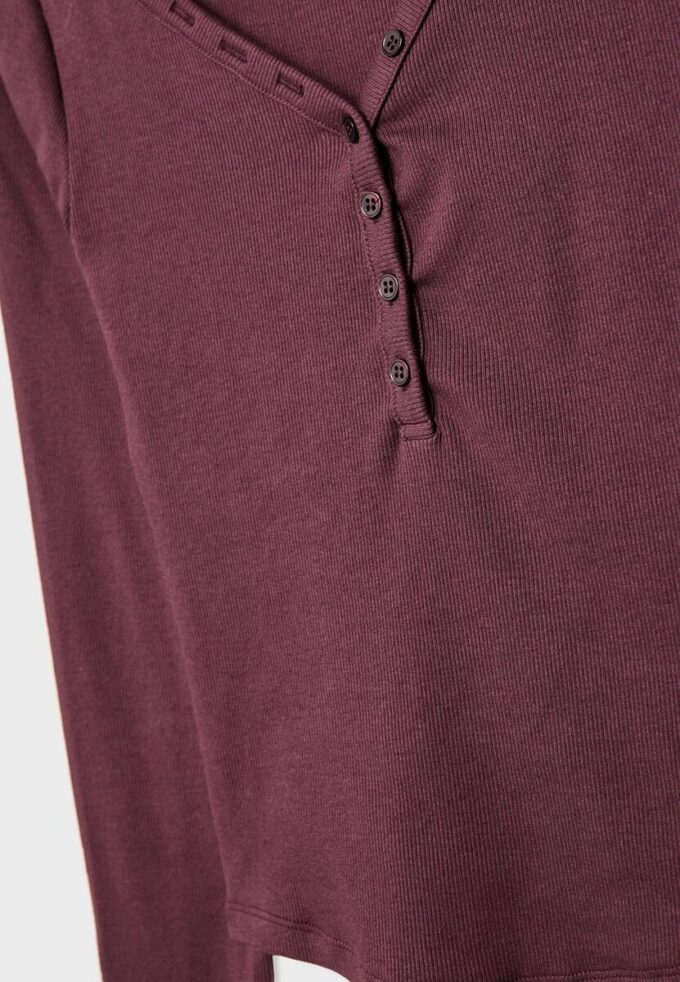 Bluse mit Knöpfen Bluse mit Knöpfen