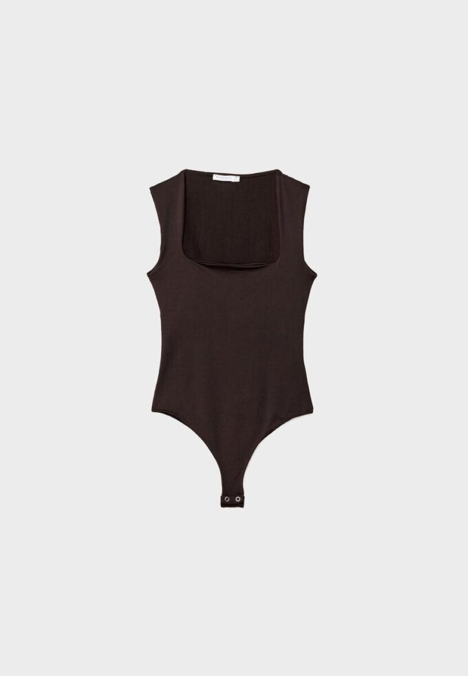 Body aus Polyamid mit quadratischem Ausschnitt Body aus Polyamid mit quadratischem Ausschnitt