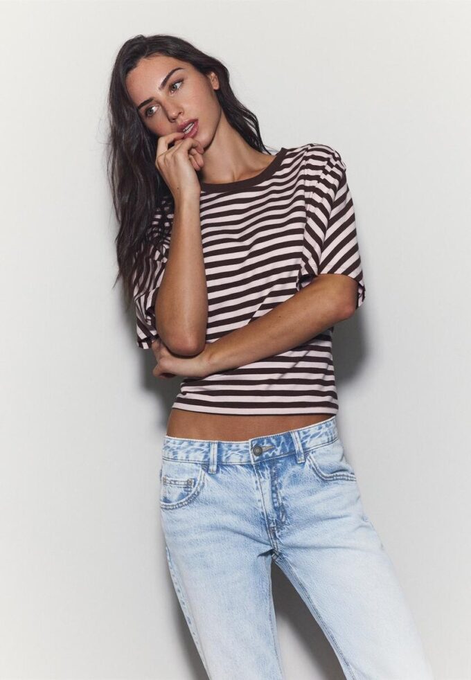 Bootcut-Jeans mit niedriger Taille Bootcut-Jeans mit niedriger Taille