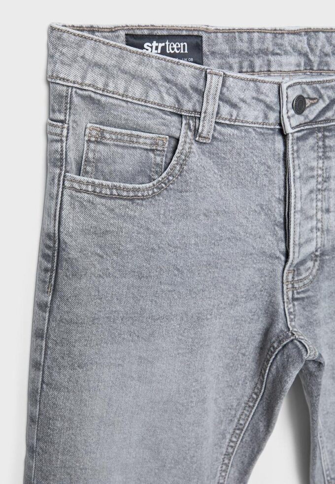 Bootcut-Jeans mit niedriger Taille