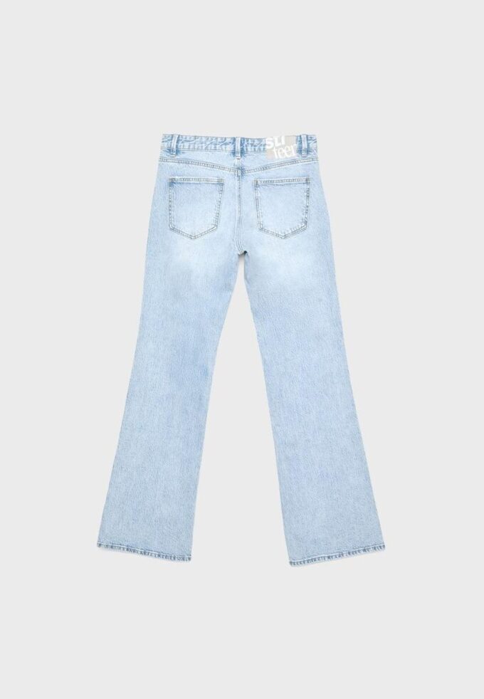 Bootcut-Jeans mit niedriger Taille Bootcut-Jeans mit niedriger Taille