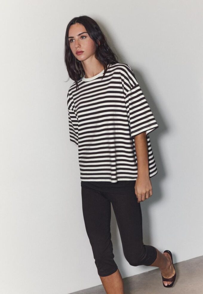 Boxy-T-Shirt mit kurzen Ärmeln